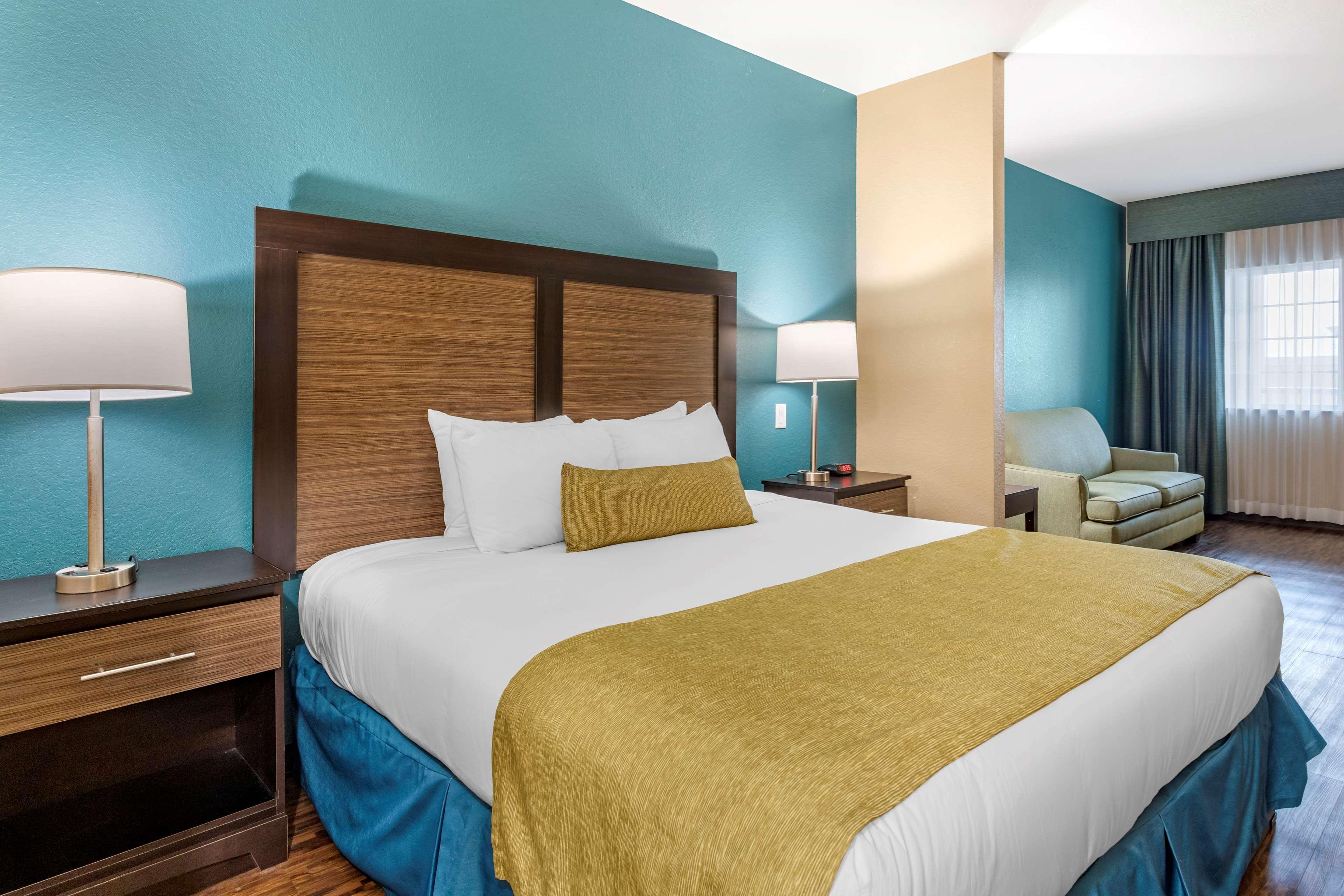 Best Western Plus Galveston Suites Екстер'єр фото
