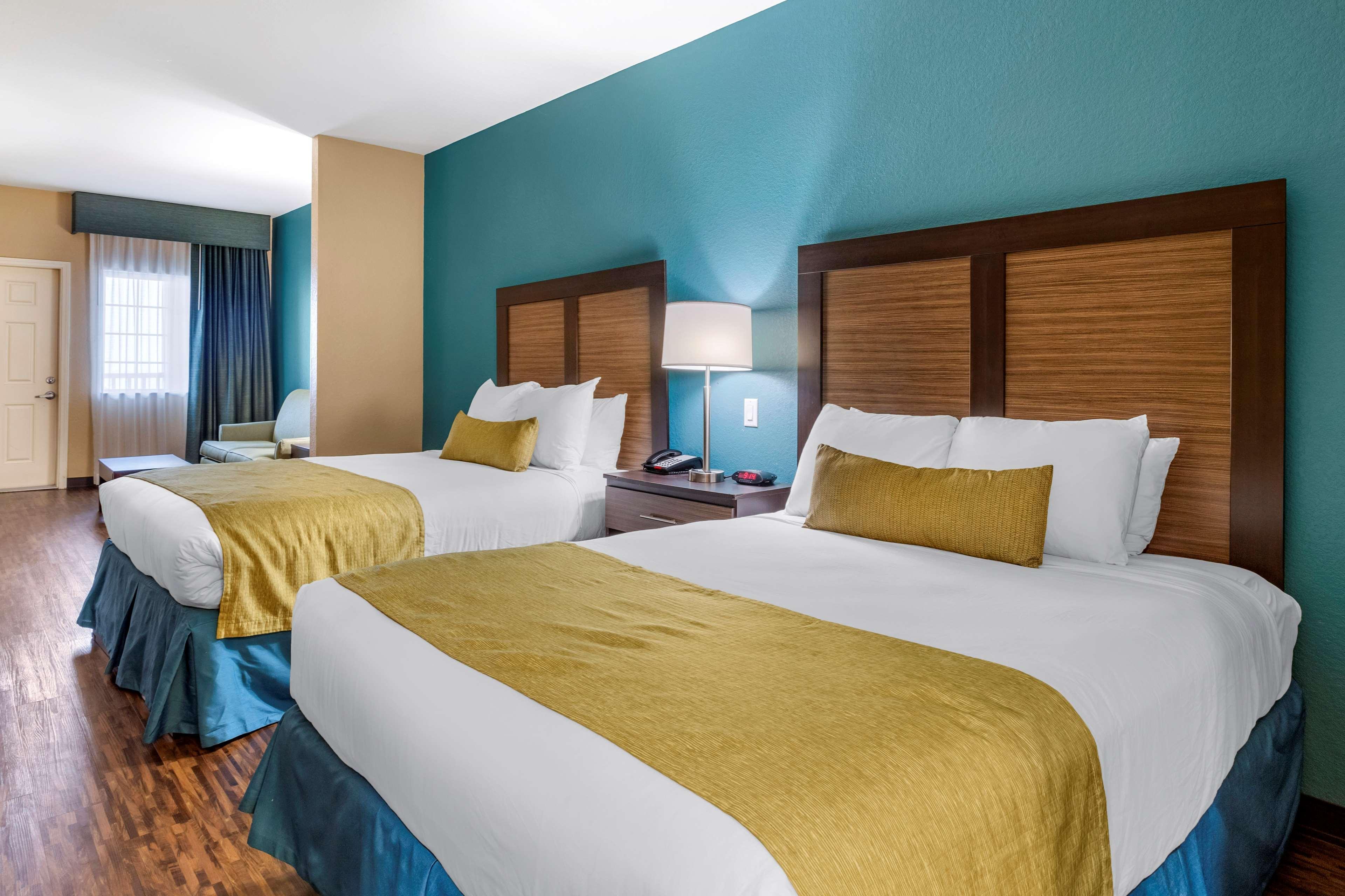 Best Western Plus Galveston Suites Екстер'єр фото