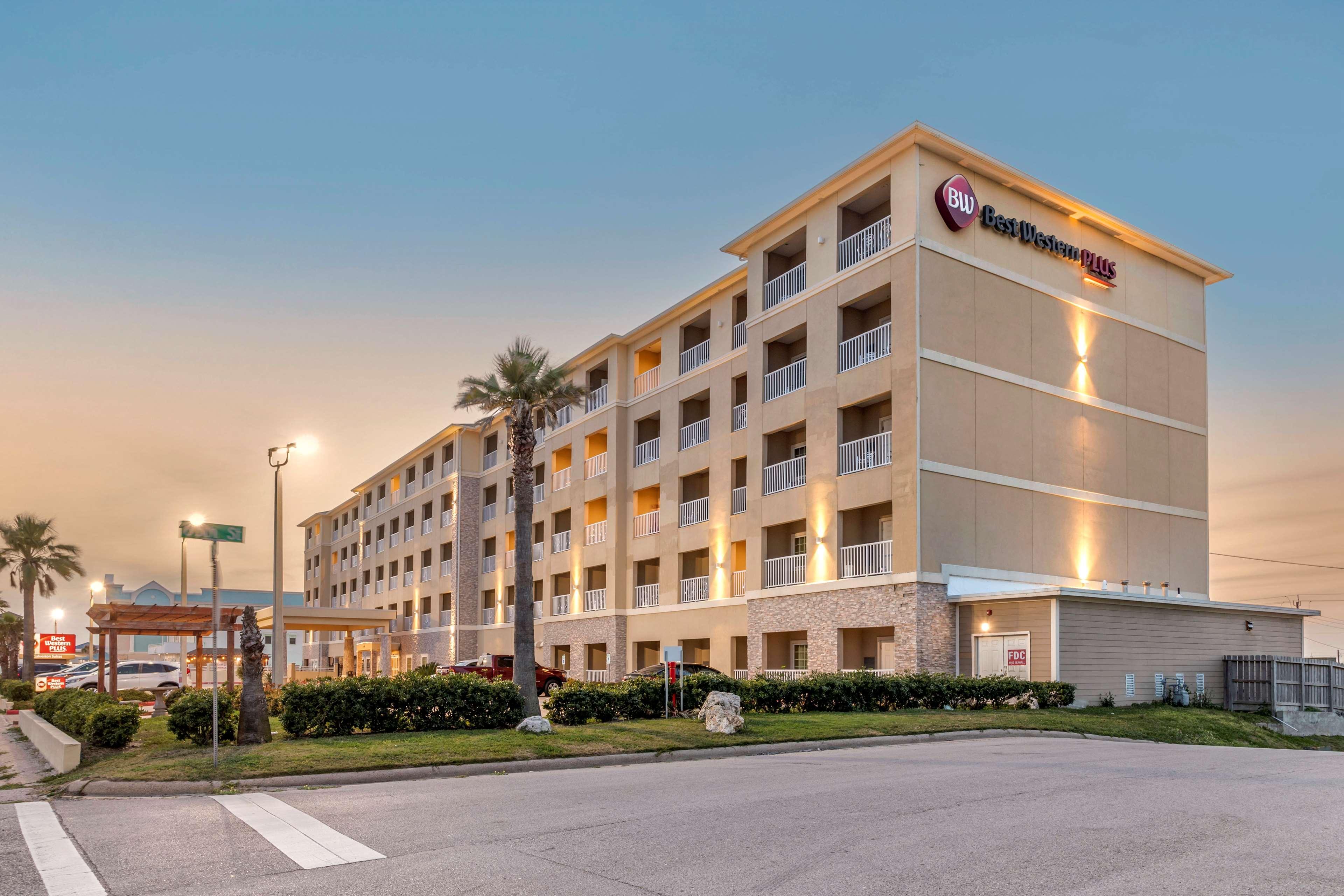 Best Western Plus Galveston Suites Екстер'єр фото